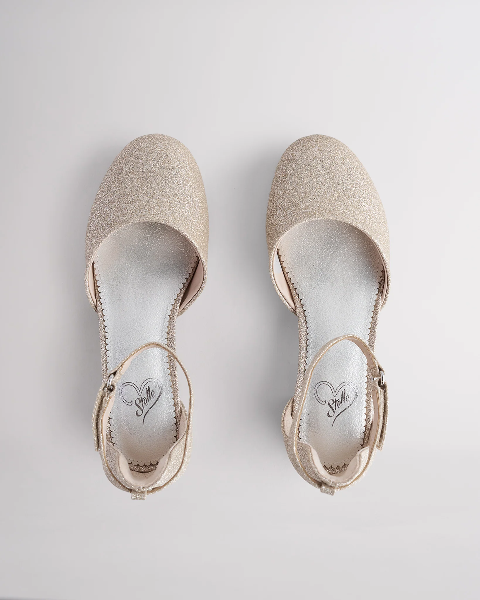 Girls Low Block Heel Dress Shoe - Image 4