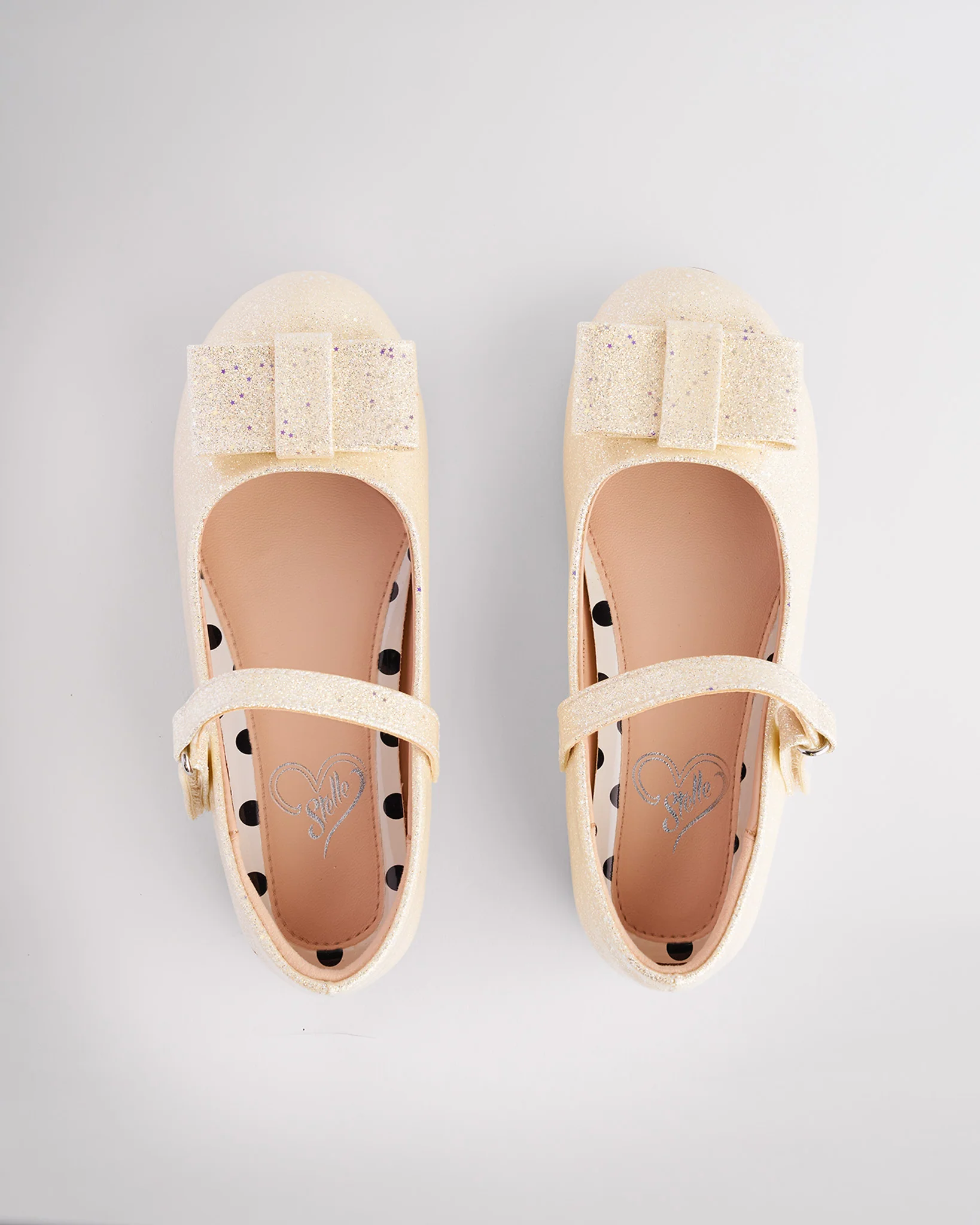 Girls Vegan Leather Mary Jane Shoe with Bows - Image 4