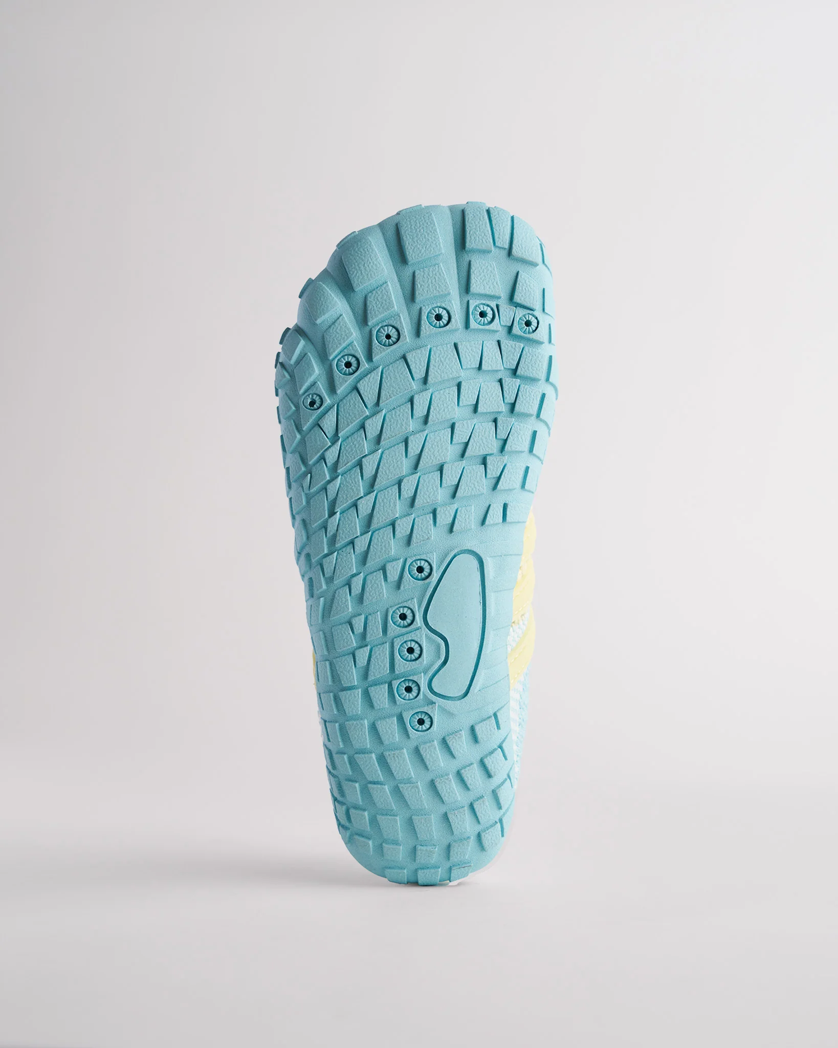 Kids AquaKnit Free-Toe Guarded Lace Water Shoe - Image 3