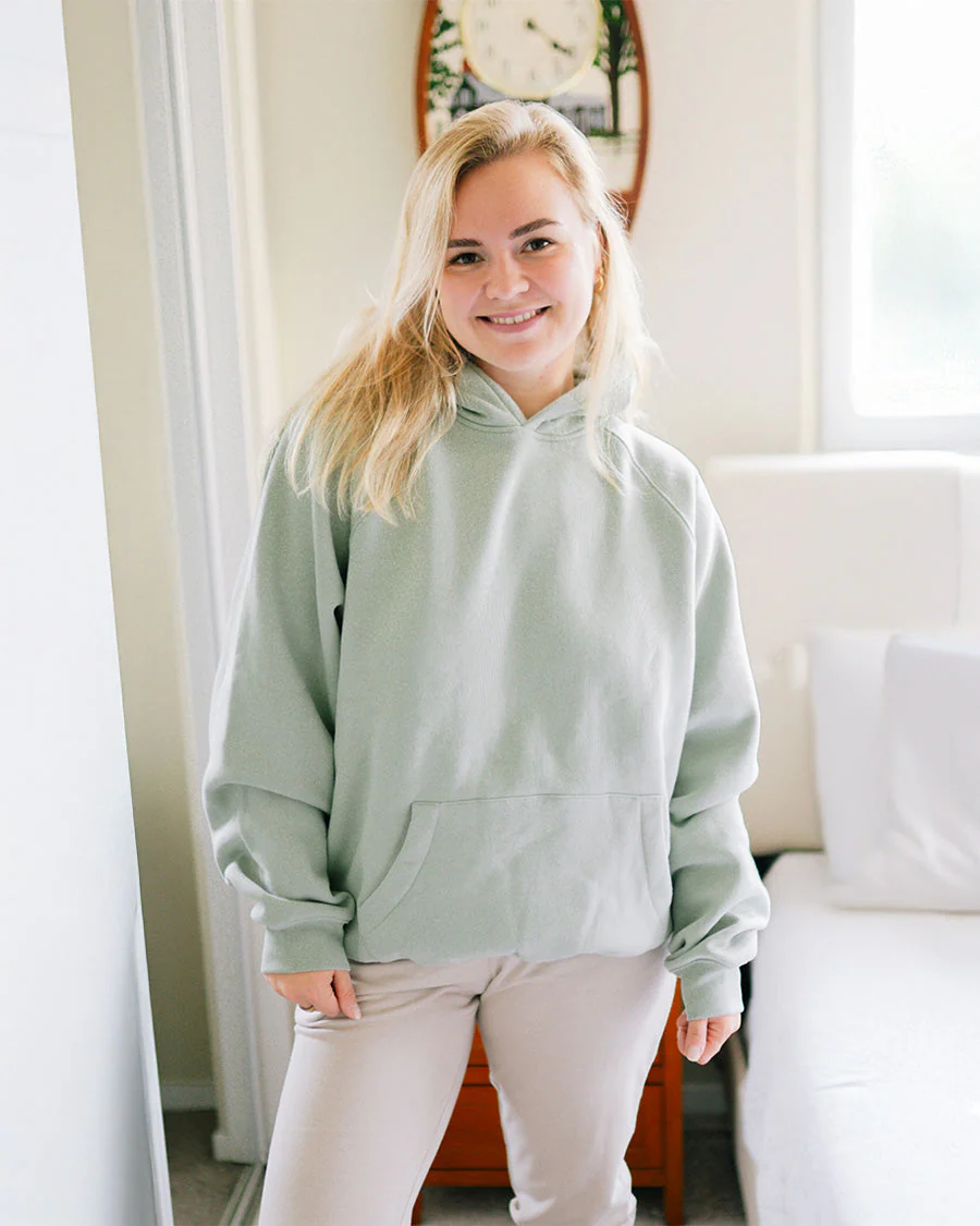 Long-Sleeve Oversized Hoodie - Image 7