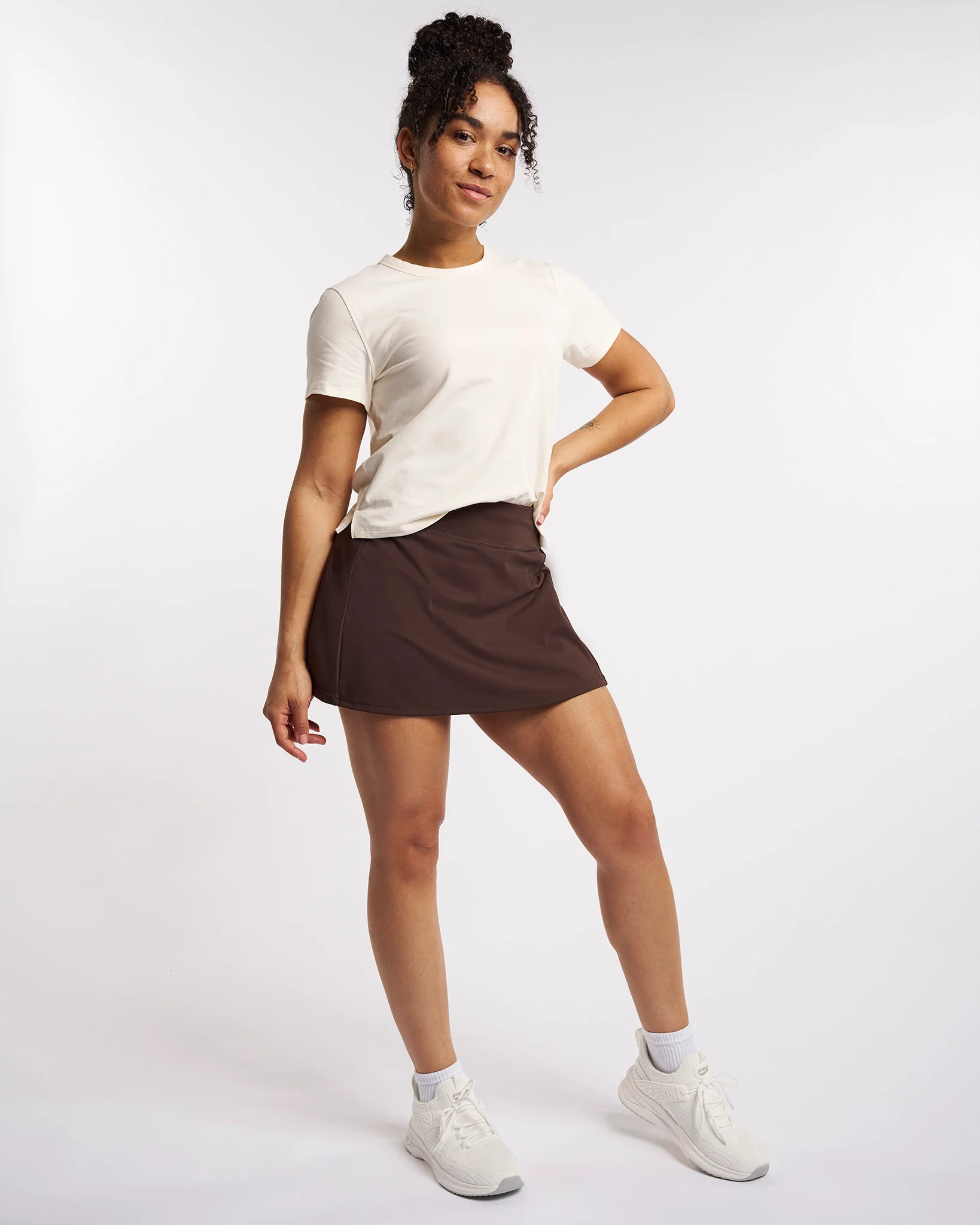 Short Sleeve Basic T-Shirt - Image 2