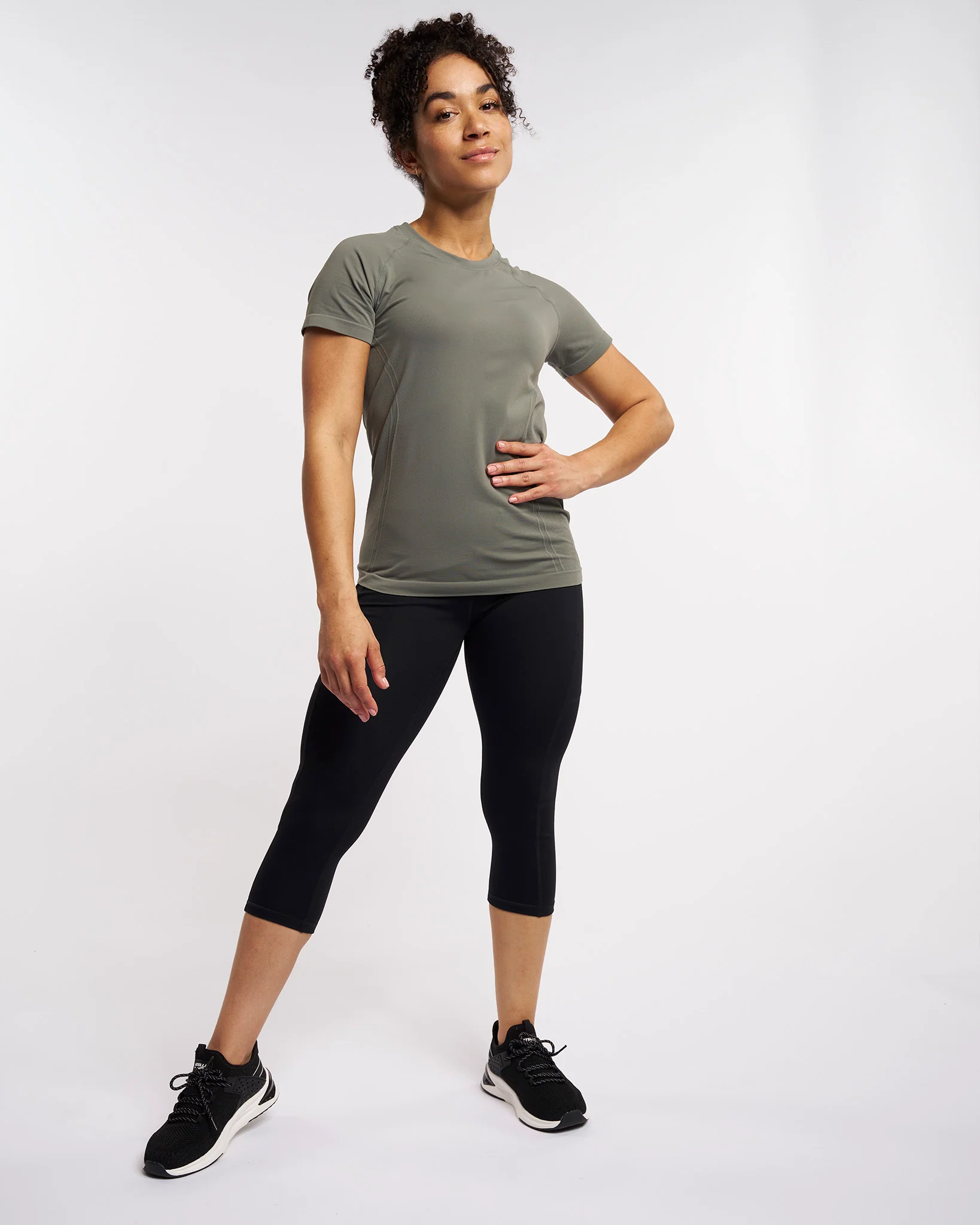 Short-Sleeve Seamless Top - Image 2