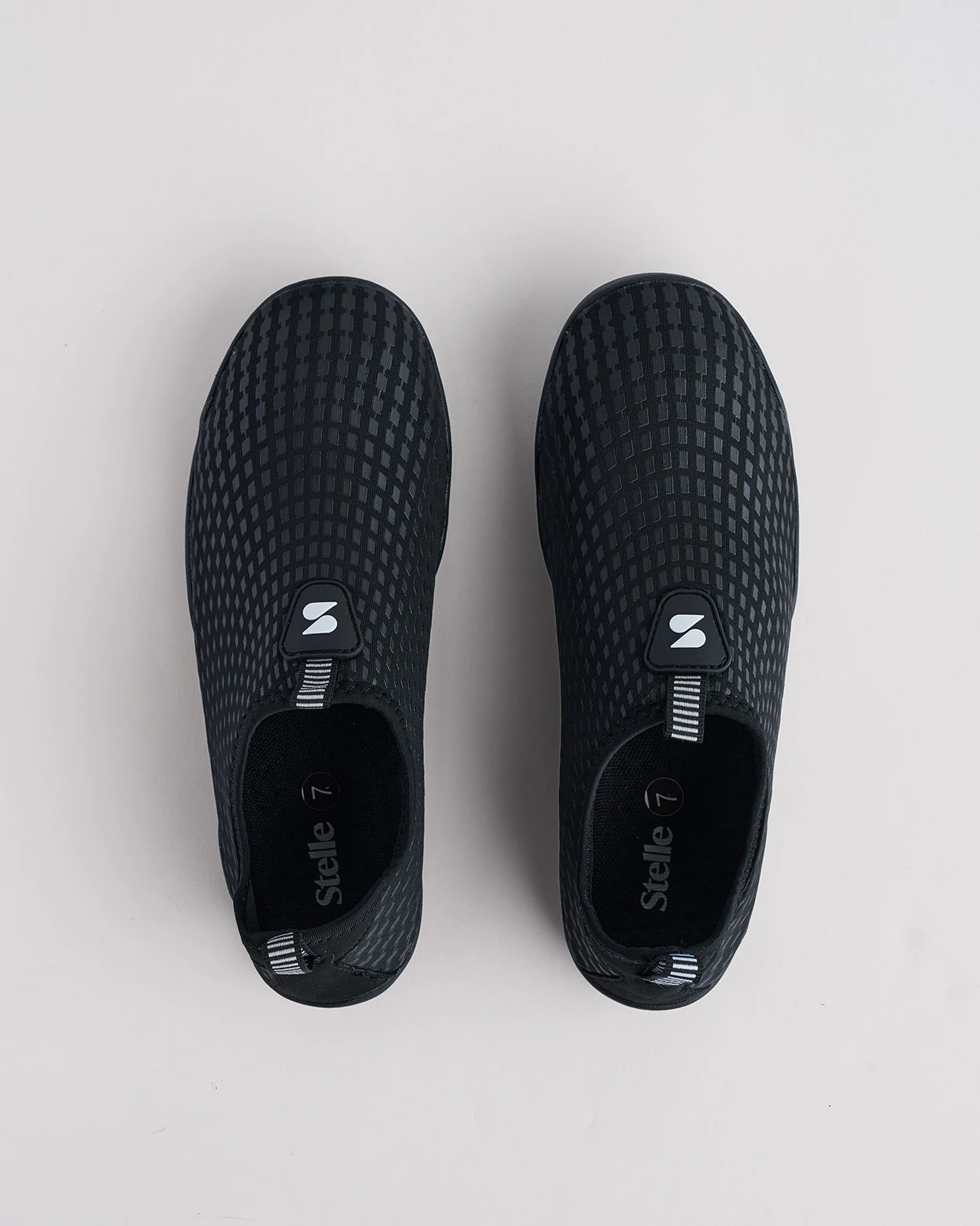 Adult StelleMesh Slip-On Aqua Runner - Image 4