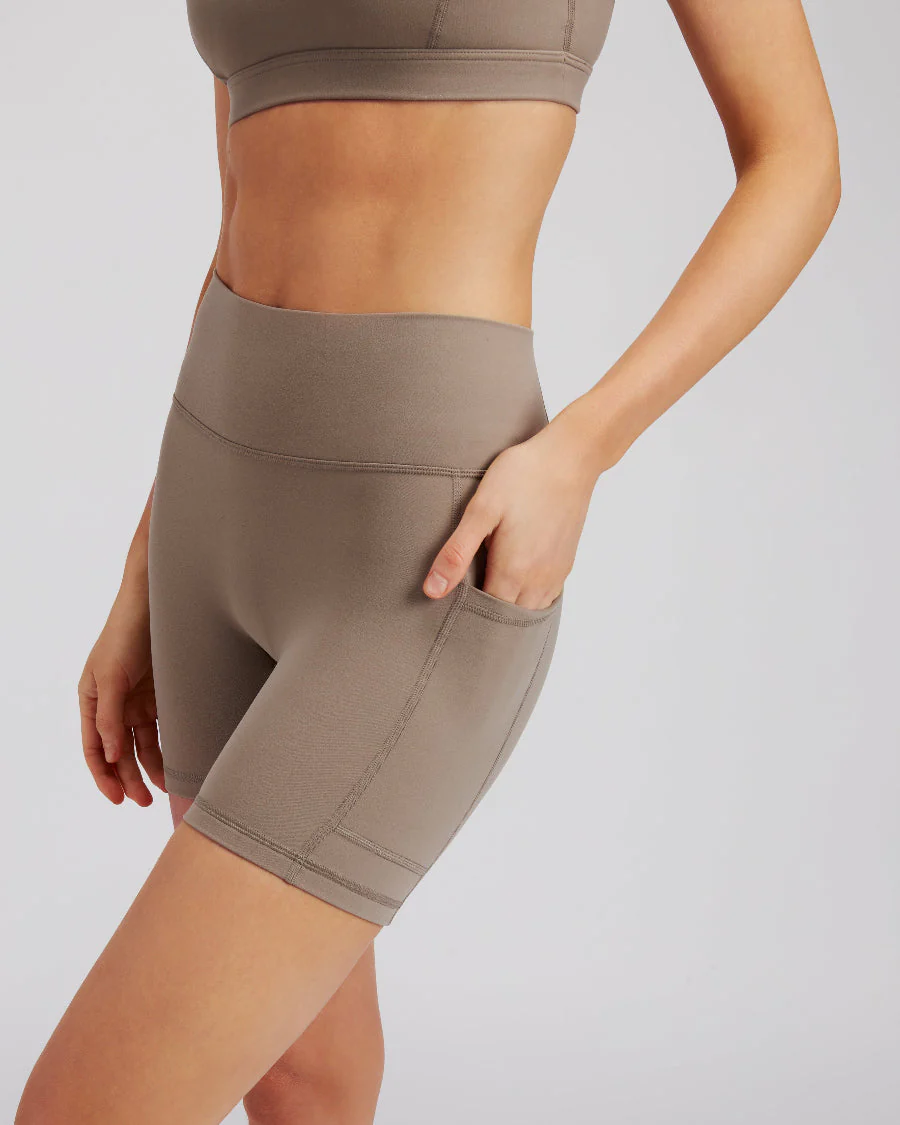 SoftLuxe Yoga Short with Pockets - Image 3
